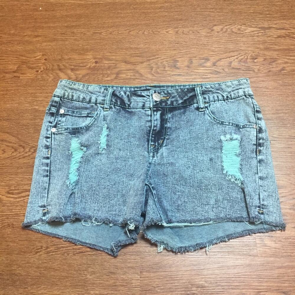 • CELEBRITY PINK • Teal Shorts